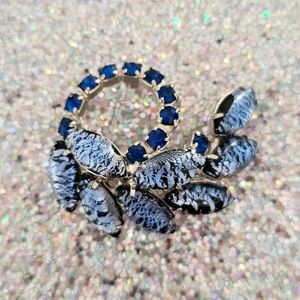 Vintage Sapphire Blue Stippled Givre Art Glass Navettes Rhinestone Brooch